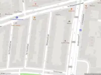 Ambulance met gepaste spoed naar de Bellevoysstraat in Rotterdam