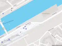 Brandweer met gepaste spoed naar de Kanaalweg in Middelburg vanwege een liftopsluiting