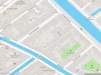 Ambulance met grote spoed naar de Oranjestraat in Delft