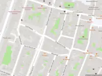 Ambulance met gepaste spoed naar de Doelstraat in Haarlem