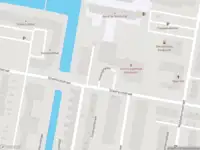 Ambulance met grote spoed naar de Sliedrechtstraat in Rotterdam