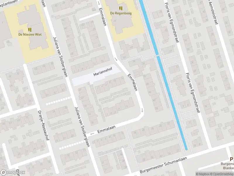 Politie naar de Jan van Aemstelstraat in Lopik