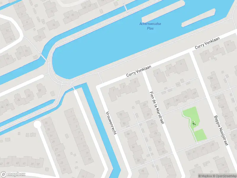 Ambulance met gepaste spoed naar de Corry Vonklaan in Pijnacker