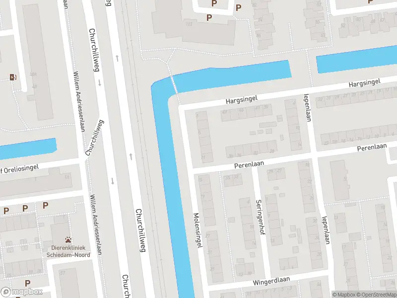 Ambulance met grote spoed naar de Molensingel in Schiedam