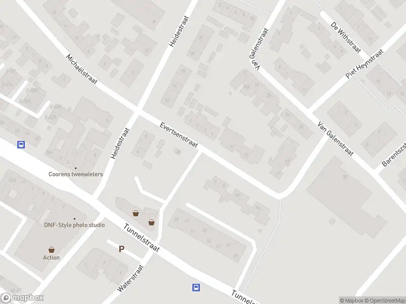 Politie naar de Evertsenstraat in Geleen vanwege aanrijding met letsel