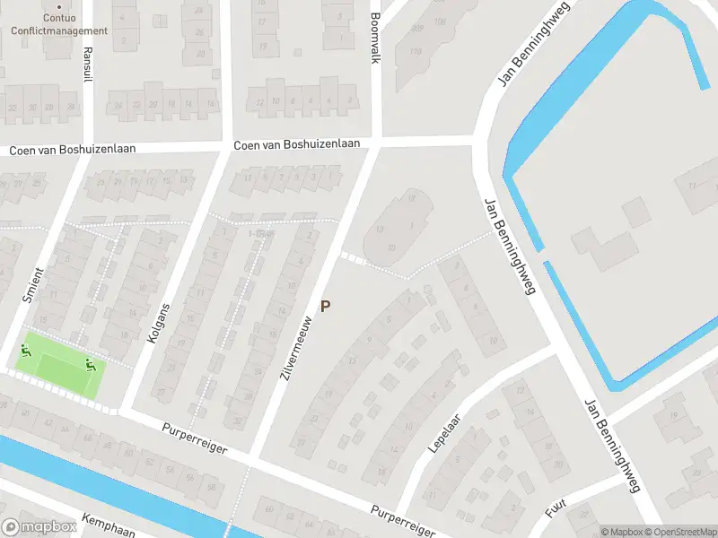 Ambulance met grote spoed naar de Zilvermeeuw in Ouderkerk aan de Amstel