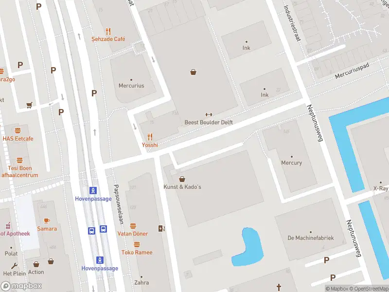 Ambulance met grote spoed naar de Mercuriusweg in Delft