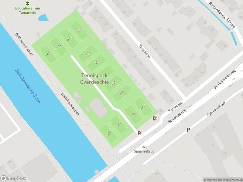 Ambulance met grote spoed naar de Torenlaan in Rotterdam