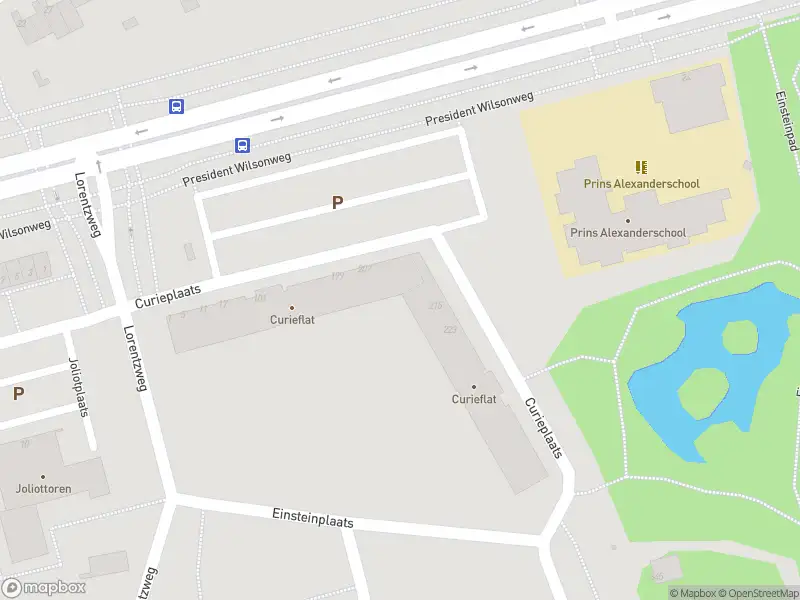 Ambulance met grote spoed naar de Curieplaats in Rotterdam