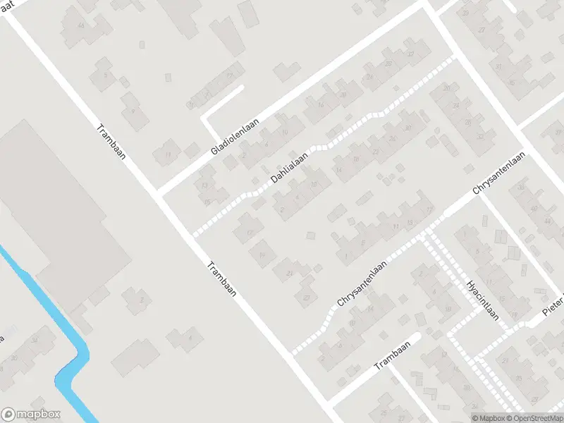 Ambulance met gepaste spoed naar de Dahlialaan in Winkel