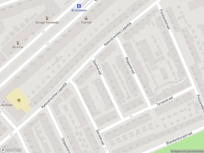 Ambulance met grote spoed naar de Speltstraat in Rotterdam