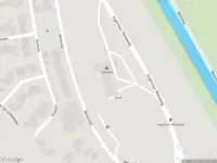 Politie naar de Ir Molsweg in Huissen vanwege aanrijding met letsel