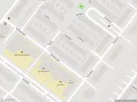 Ambulance met grote spoed naar de Slotermeer in Zoetermeer