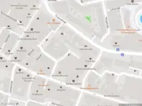 Ambulance met grote spoed naar de Secretaris Varkevisserstraat in Katwijk vanwege waarnemen gaslucht