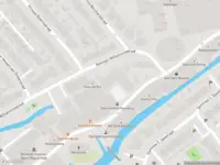 Ambulance met grote spoed naar de Dorpsplein in Nootdorp