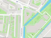 Ambulance met grote spoed naar de Prinses Irenestraat in Diemen