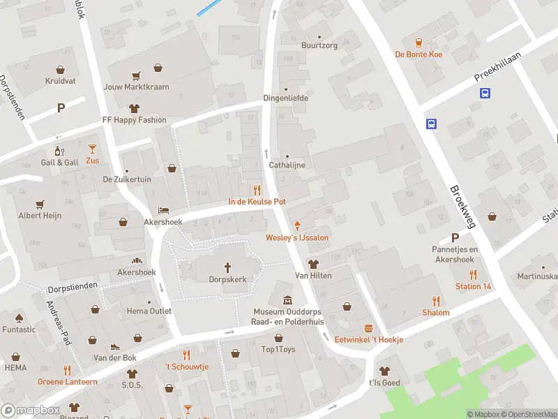 Ambulance met grote spoed naar de Raadhuisstraat in Ouddorp vanwege waarnemen gaslucht