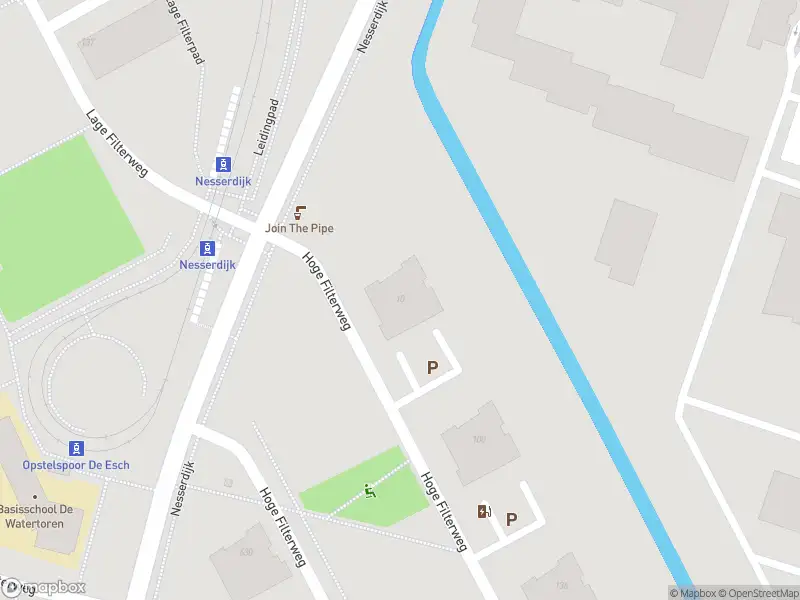 Ambulance met grote spoed naar de Hoge Filterweg in Rotterdam