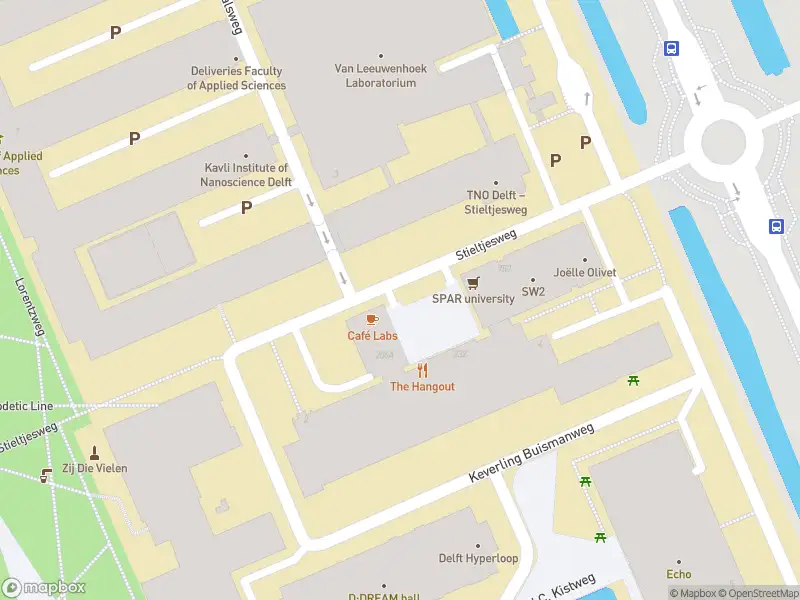 Brandweer met grote spoed naar de Stieltjesweg in Delft vanwege afgaan automatisch brandalarm