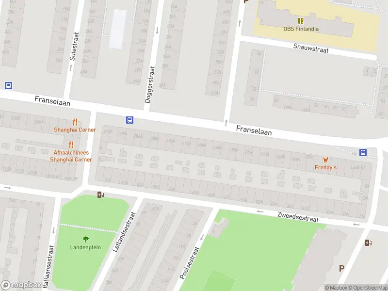 Ambulance met grote spoed naar de Franselaan in Rotterdam