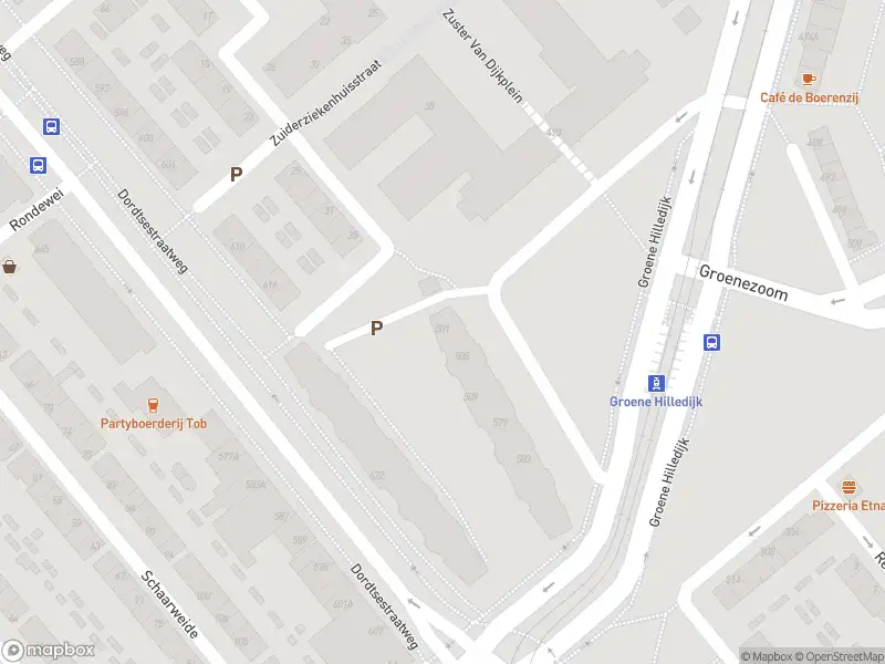 Ambulance met grote spoed naar de Groene Hilledijk in Rotterdam