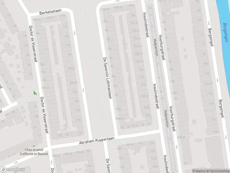 Ambulance met grote spoed naar de De Savornin Lohmanlaan in Rotterdam