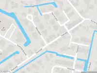 Ambulance met gepaste spoed naar de Vissersdijk in Dordrecht