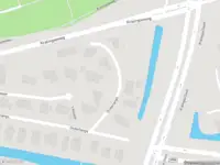 Ambulance met grote spoed naar de Onderlangs in Rotterdam