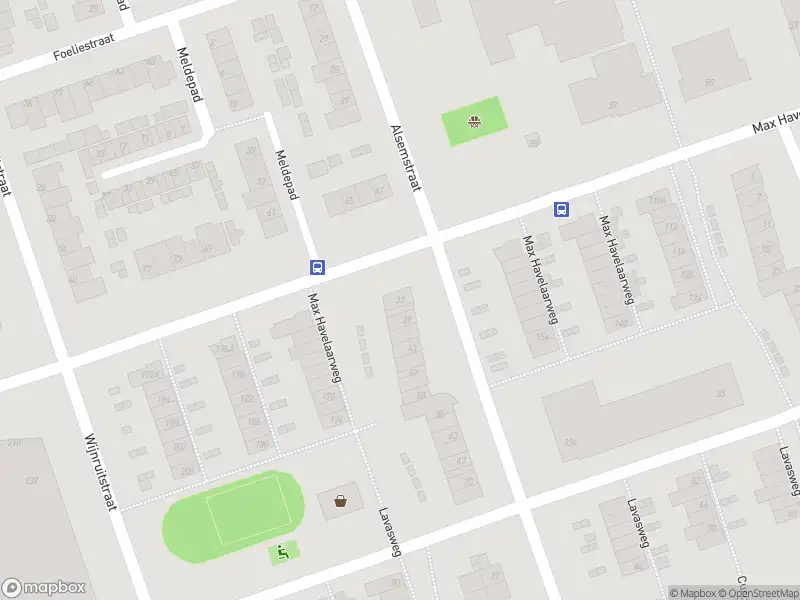 Ambulance met grote spoed naar de Alsemstraat in Hoogvliet Rotterdam