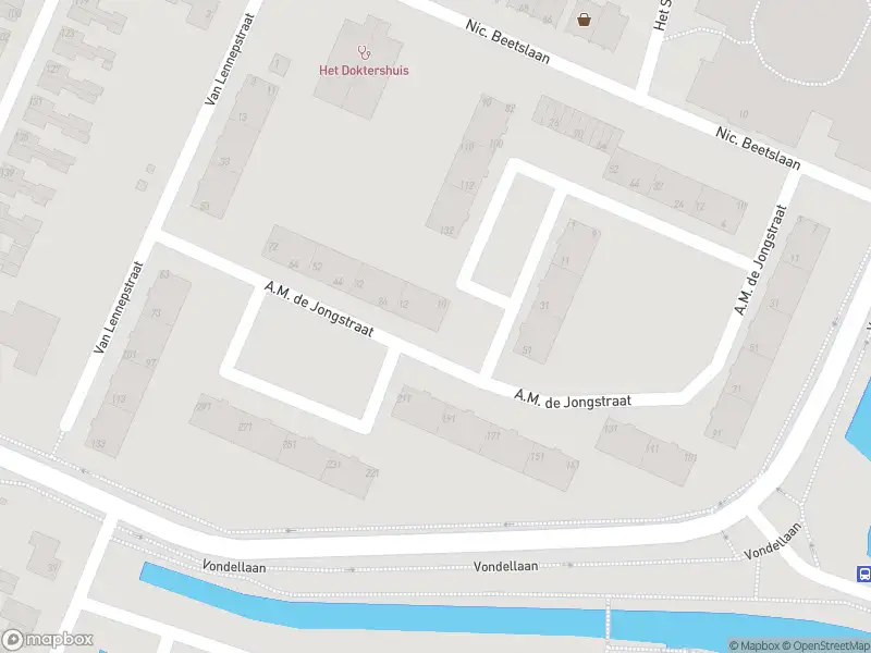 Ambulance met gepaste spoed naar de A.M. de Jongstraat in Ridderkerk