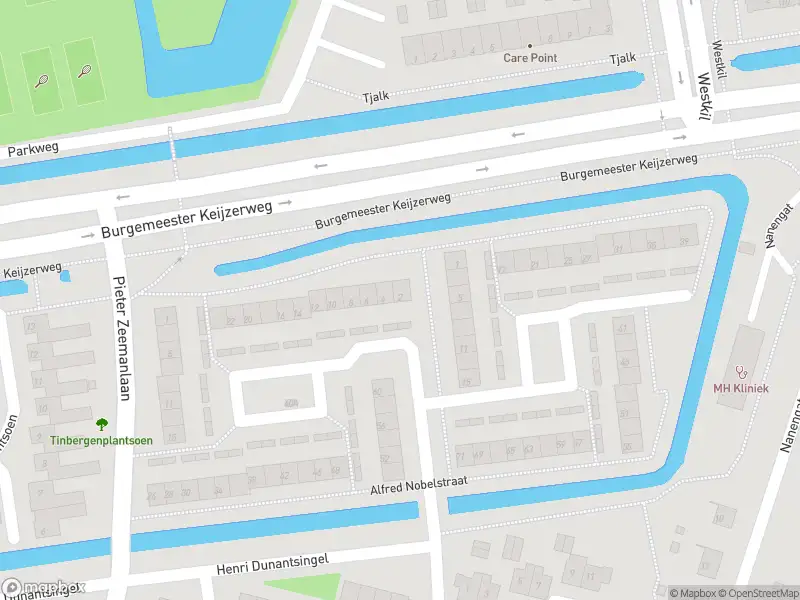 Ambulance met gepaste spoed naar de Alfred Nobelstraat in Papendrecht