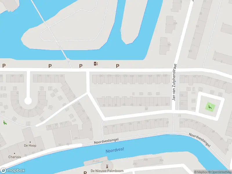 Ambulance met grote spoed naar de Burgemeester Honnerlage Gretelaan in Schiedam