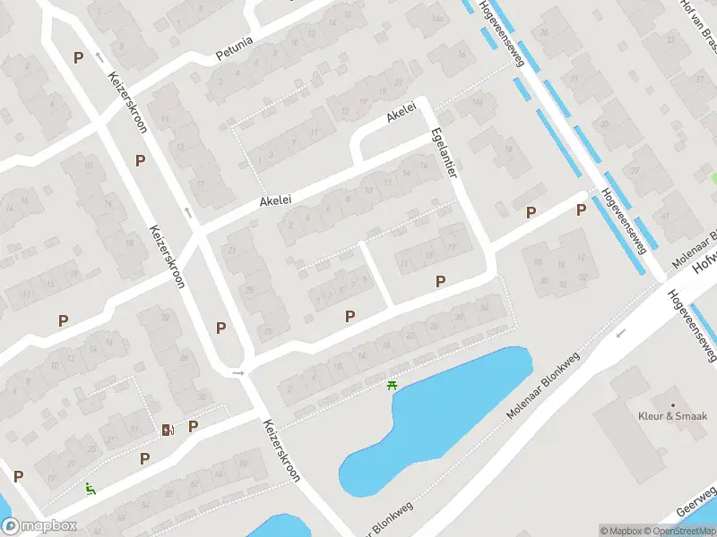 Ambulance met grote spoed naar de Nieuwkoopseweg in Nootdorp