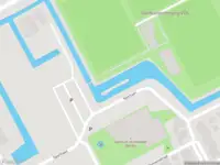 Ambulance met gepaste spoed naar de Sportlaan in Maassluis