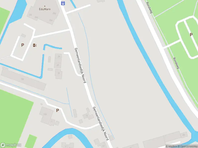 Ambulance met gepaste spoed naar de Gemeenlandsedijk Noord in Geervliet