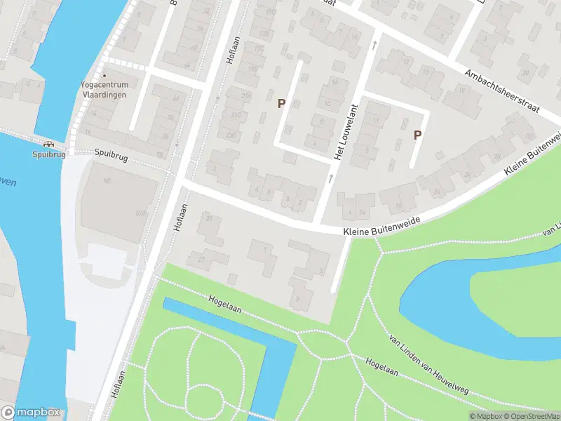 Ambulance met grote spoed naar de Kleine Buitenweide in Vlaardingen