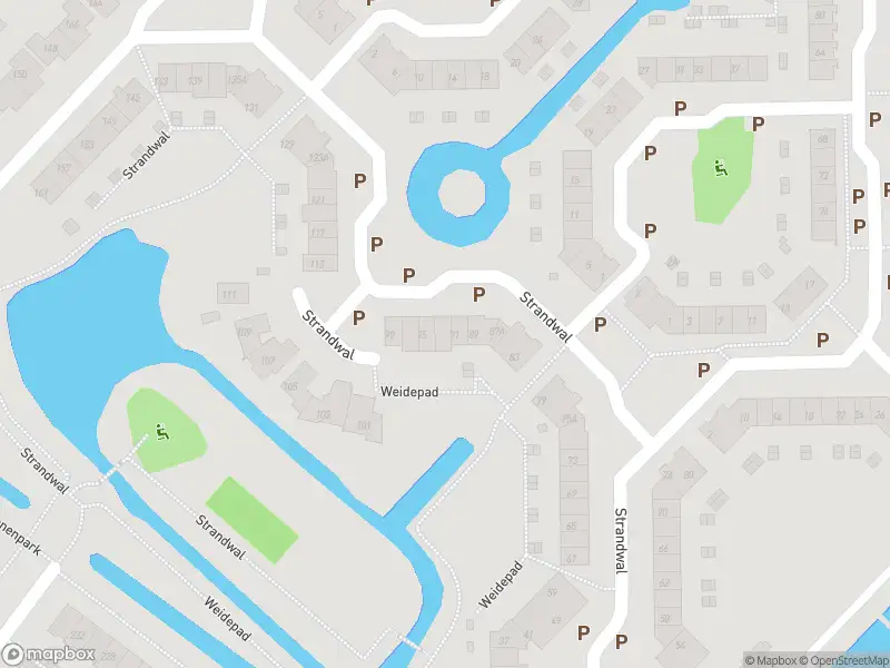 Ambulance met grote spoed naar de Strandwal in Wassenaar