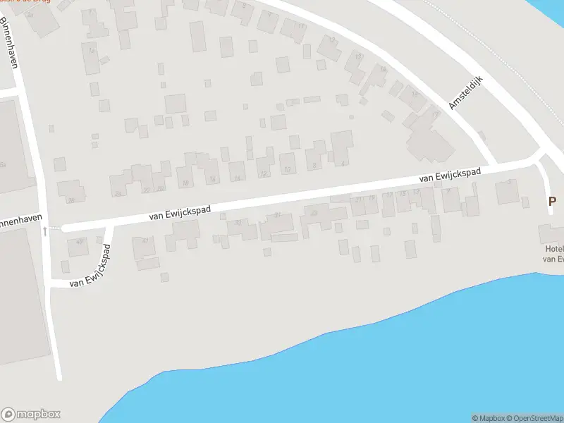 Ambulance met gepaste spoed naar de Van Ewijckspad in Anna Paulowna