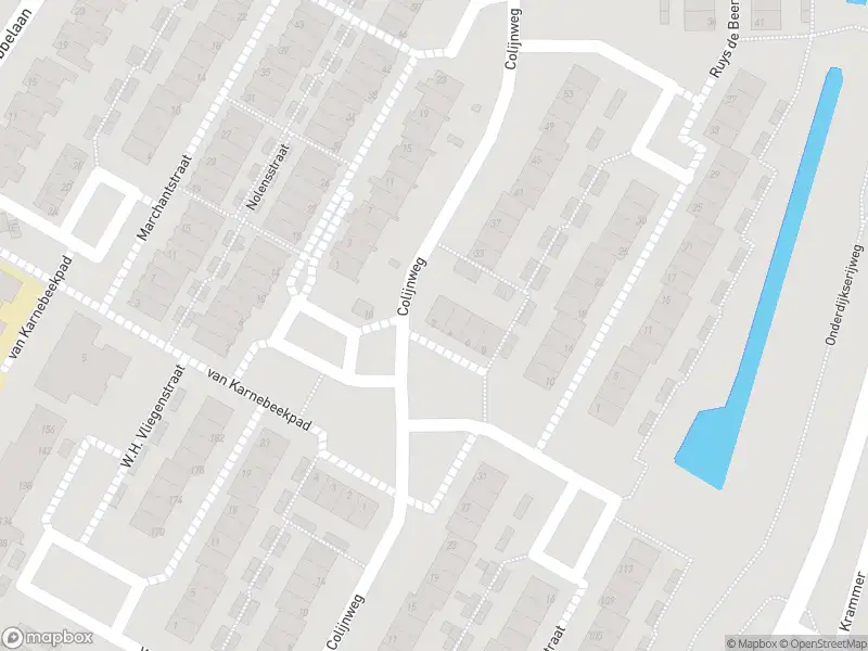 Ambulance met grote spoed naar de Ruys de Beerenbrouckstraat in Zwijndrecht