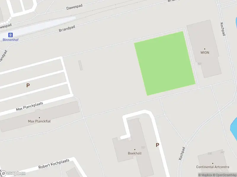 Ambulance met grote spoed naar de Max Planckplaats in Rotterdam