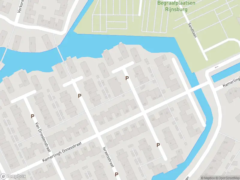 Ambulance met grote spoed naar de Van der Natstraat in Rijnsburg