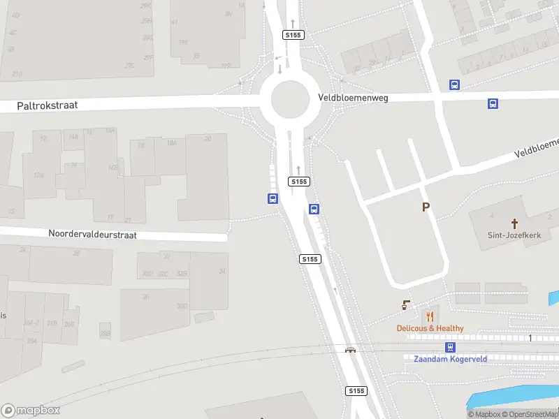 Ambulance met gepaste spoed naar de Hof van Blois in Zaandam