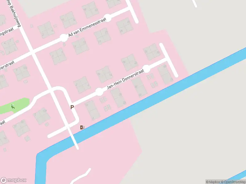 Ambulance met grote spoed naar de Jan-Hein Donnerstraat in 's-Gravenhage