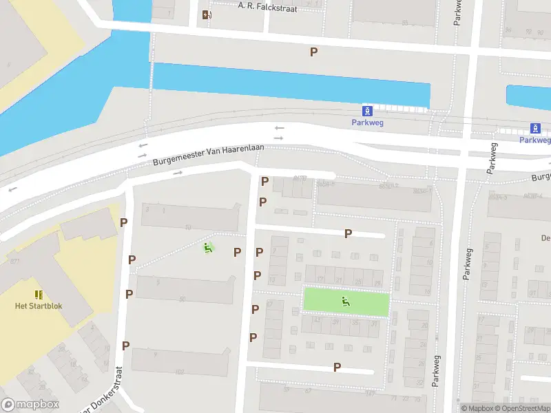 Ambulance met grote spoed naar de Van Heuven Goedhartstraat in Schiedam