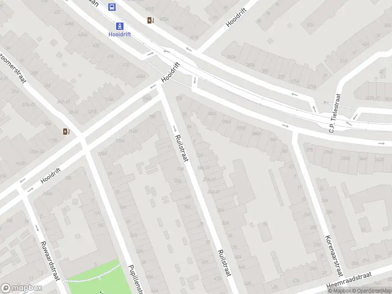 Ambulance met grote spoed naar de Ruilstraat in Rotterdam