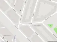 Ambulance met gepaste spoed naar de Haspelsstraat in Rotterdam