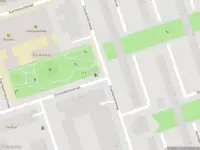 Ambulance met grote spoed naar de Lederambachtstraat in Amsterdam