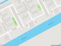 Ambulance met gepaste spoed naar de Adriaen Brouwerstraat in Maassluis