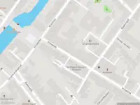 Ambulance met gepaste spoed naar de Vrieseweg in Dordrecht