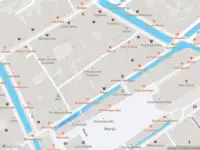 Politie met grote spoed naar de Oude Delft in Delft vanwege personen te water